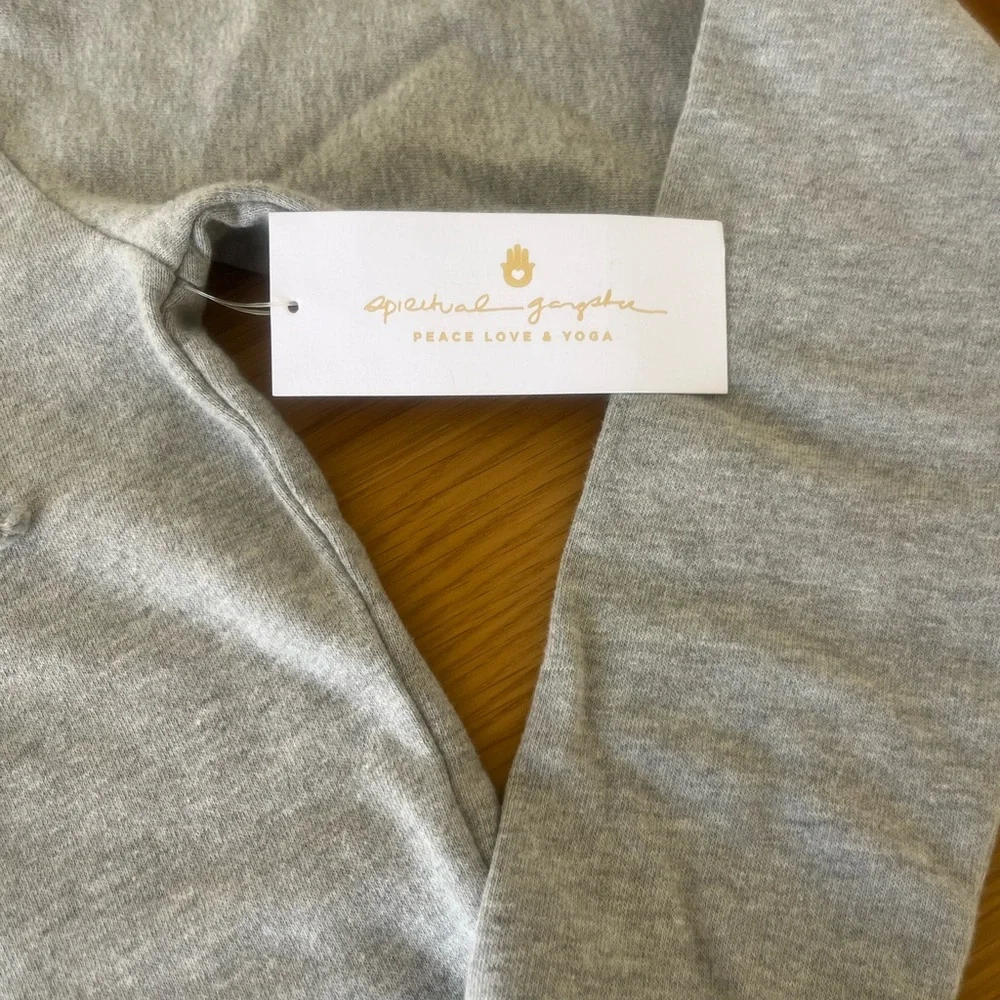 Spiritual Gangster Rad Vibes Only sweatshirt - Picture 5 of 7